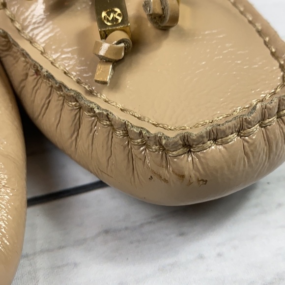Michael Kors Beige Leather Loafers Sz 7.5 - Picture 10 of 10